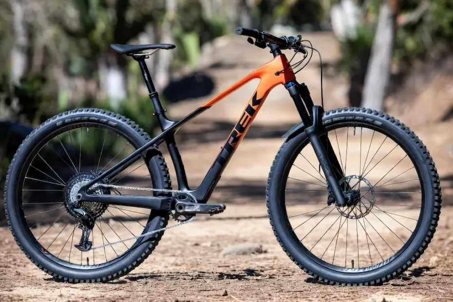 Розумний хардтейл для щоденних доріг і перших трейлів